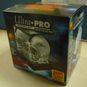 Мини стъклена витрина