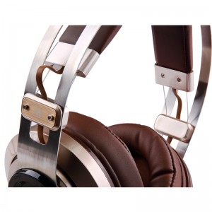 2018 PRO метални игрални слушалки 7.1 отменяне на шума с вибрационна технология