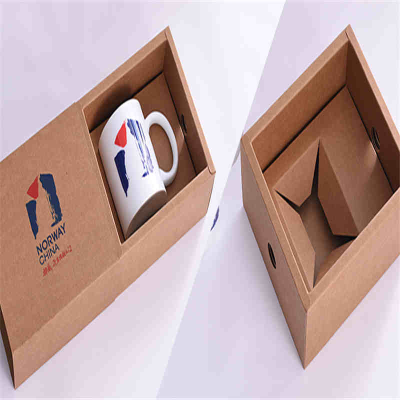 2018 индивидуален дизайн цветна кутия нов дизайн лъскава ламинираща хартия гореща щамповаща опаковка