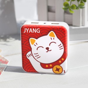 Lucky Cat мобилно захранване тънко компактно зареждане съкровище 10000mAh Мини карикатура сладък телефон зареждане