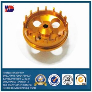 Механична механична обработка с резбовани метални месингови части