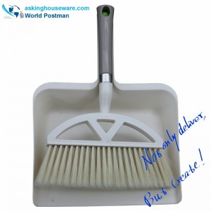 Метла за четка Akbrand Dustpan с квадратна пудра за големи размери