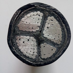 3-фазов 4-жилен 70-милиметров брониран захранващ кабел с ценова листа