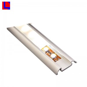 Ламелен профил с леки профили от архитектурен алуминиев профил