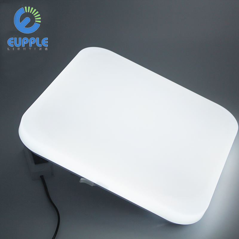 TUV SAA CB Kinetic Square Такси за инсталиране 16W 24W Енергия Няма нужда от превключвател за окабеляване LED таванска светлина