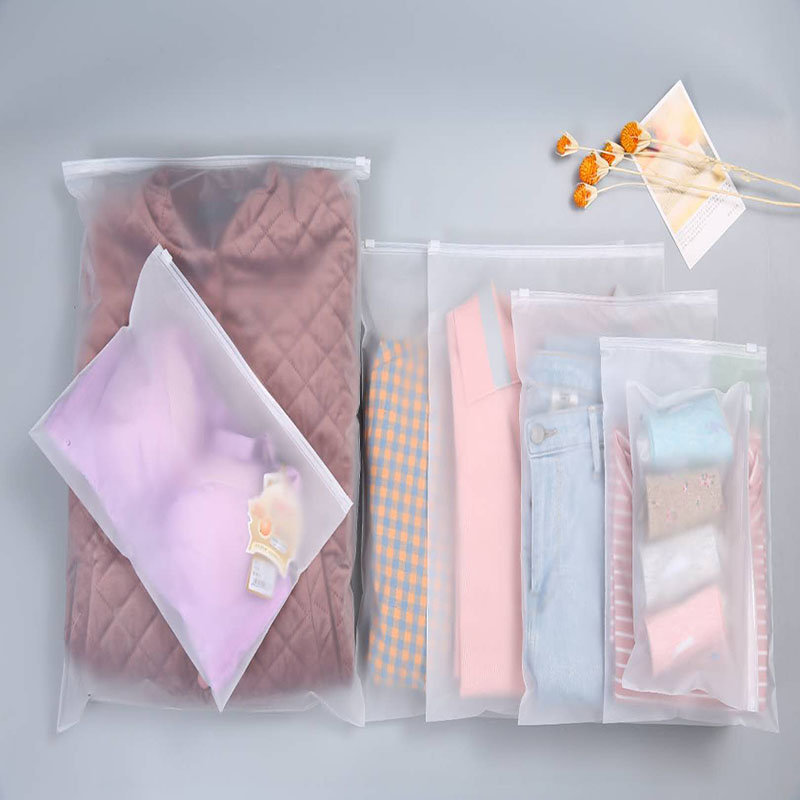 Производство на торбички за всички продукти, изискващи опаковане, като дрехи и козметика, електронни опаковки за подаръци и др.