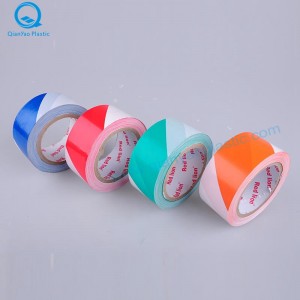 Жълто / черно, бяло / черно предупредителна лента; синьо / бяло, зелено / бяло, оранжево / бяло барикадно лента; Червена / бяла, червен...