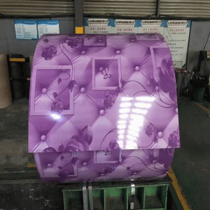 Цветна алуминиева плоча