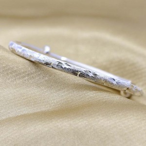 Сребърна гривна от 999 сребърни дамски стил проста кръгла тръба шлифована ръчна гривна