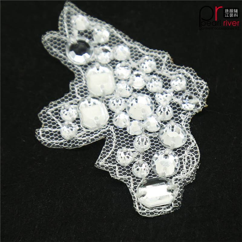 Нов дизайн Ръчно изработен кристален кристал за облекла и декорации