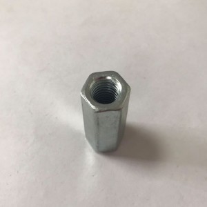 съединителни гайки