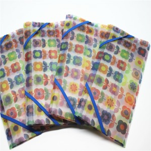 PP Пластмасова папка с кутия с ластик