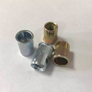 гайка за нитове