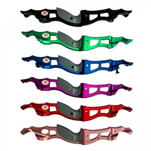 Насочете детски повтарящ се лък