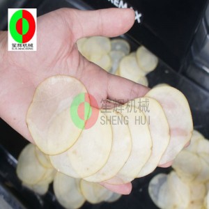 Малък резене на зеленчуци и плодове