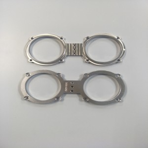 Обръщане на фрезова работна обработка за монтаж на промишлено оборудване