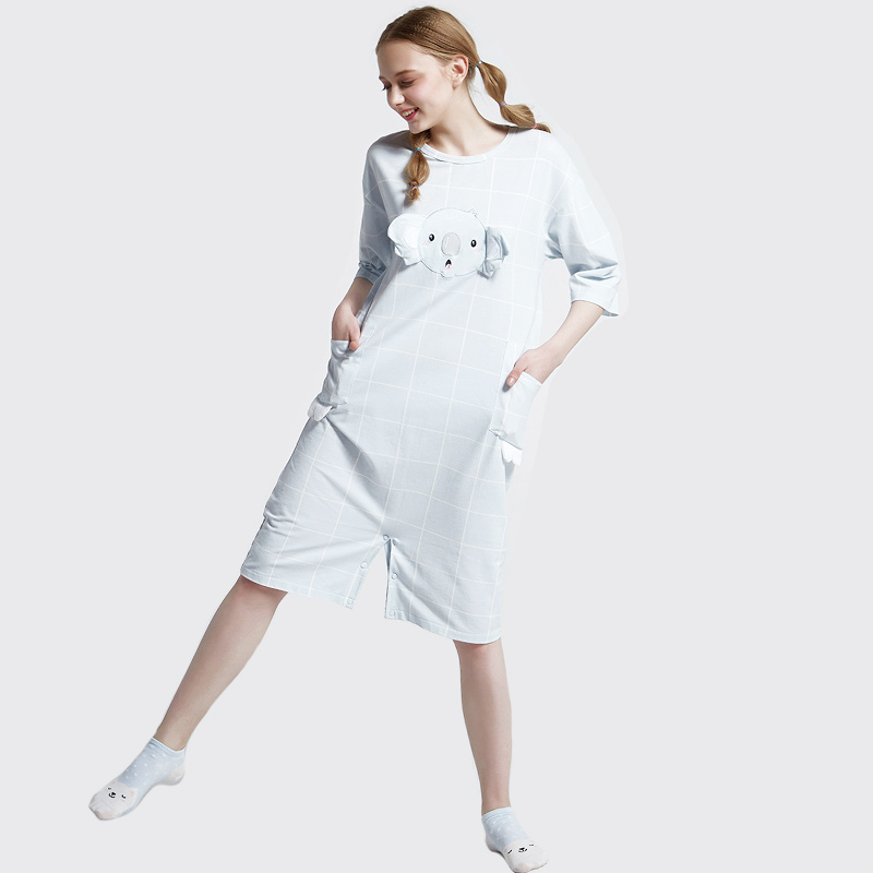 Пижамен комплект за бродирани панталони от жени Onesie