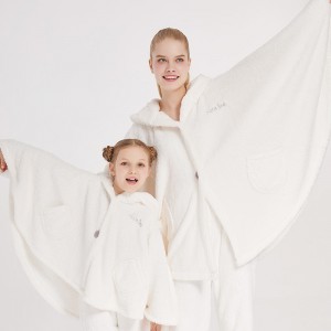 Семейно съвпадение на тоалети Snuggle руно жилетка