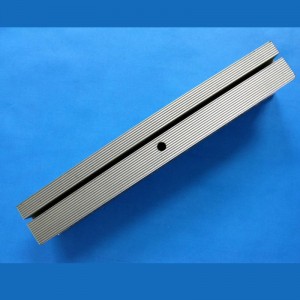 Доброкачествени уплътнителни челюсти