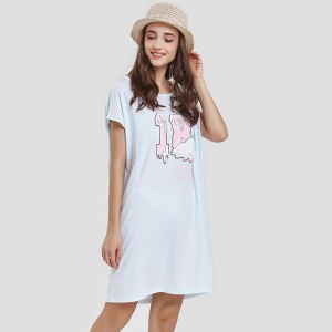 Дамска тениска с дълги щампи за жени