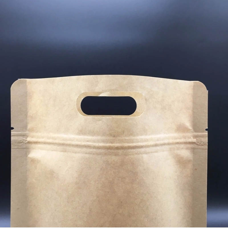 Крафтна хартия Stand Up Pouch With Ziplock and die cut hall for nuts & juube and other dry плодове