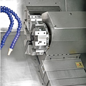 Фабрична цена наклонено легло CNC струг с кула