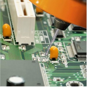 1/8 \"Shank Carbide плосък нос фреза CNC рутер битове двойна флейта спирала комплект инструмент, дължина на режещия ръб 25 мм, обща дължина 50 ...