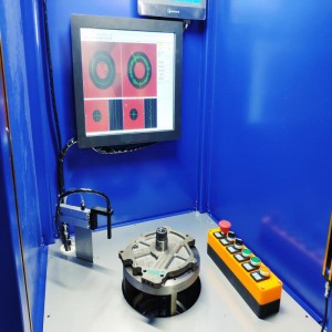 Многоканален интелигентен цифров детектор на вихрови токове EIG3000