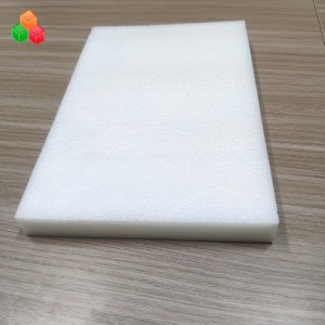 Разширен полиетилен мек ESD черно бял epe опаковъчен лист лист за машинно / електронно транспортно защитно опаковане