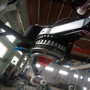 Персонализиран модел три цвята жакардова капачка на коляното производител