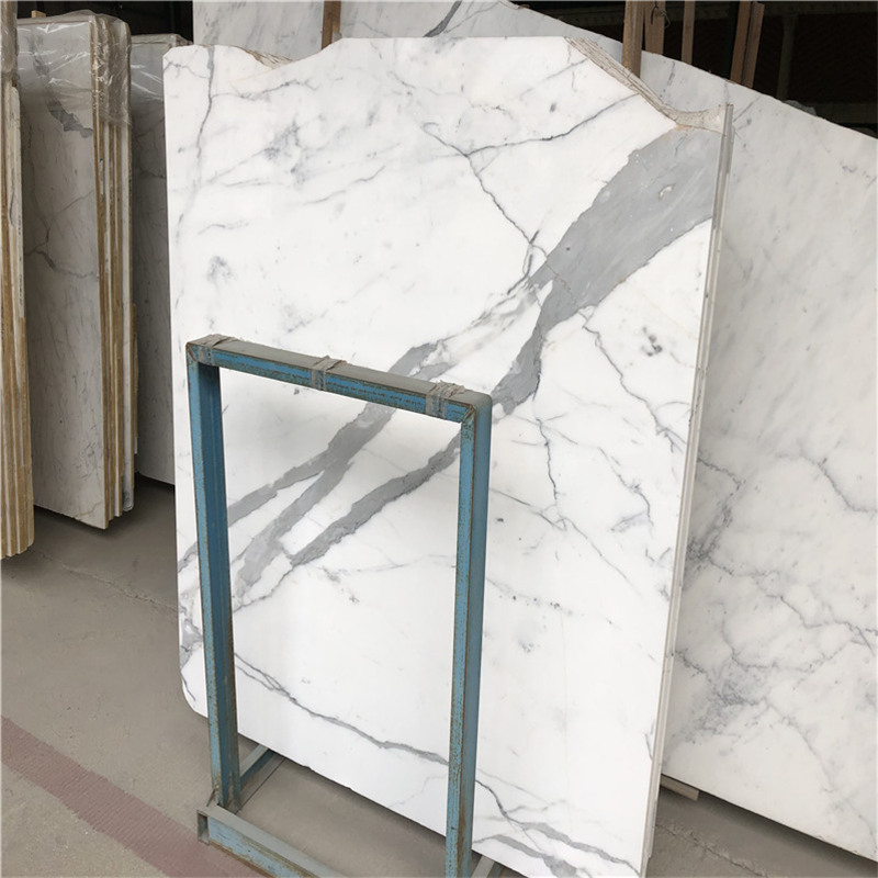 Мраморна плоча Bianco Statuario