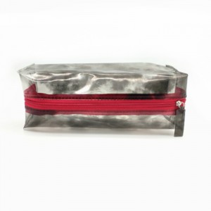 PVC козметична чанта1