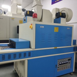 Машина за изработка на обувки за осветление