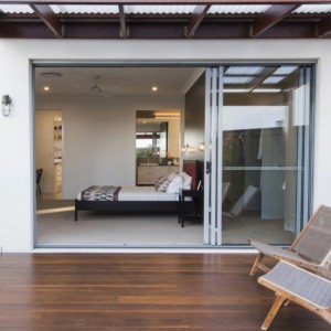 Алуминиева и UPVC плъзгаща се врата