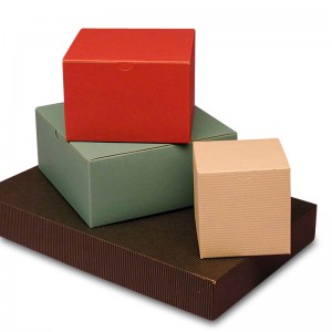 Цветен алигаторен релефен туш горна кутия