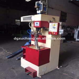 Брустия дама жена обувки с високи токчета, приготвяне на машина на Индия