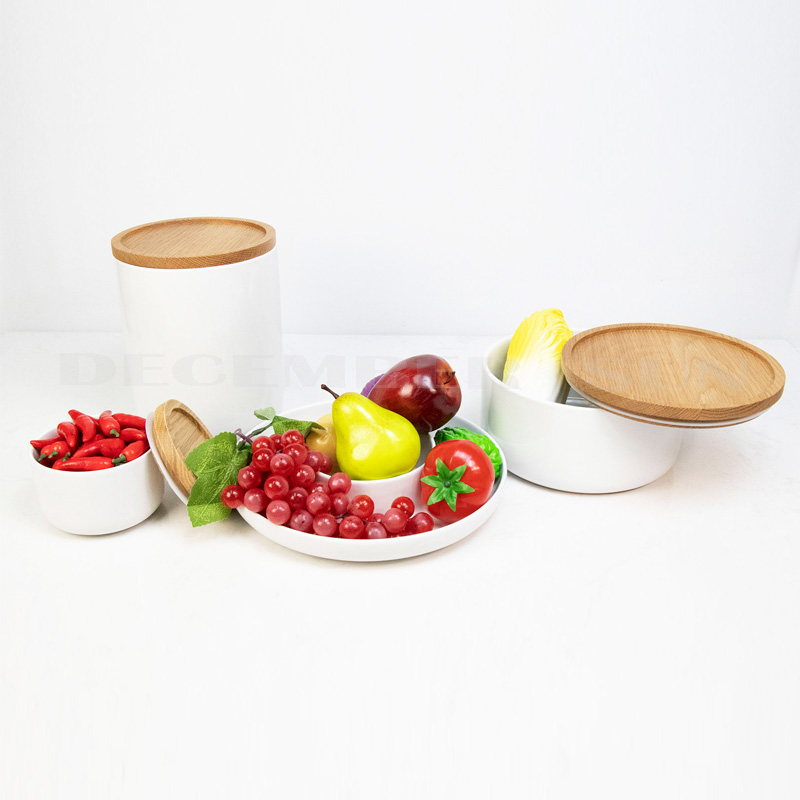 Търговска керамика с принадлежности за кухня с капак на дърво