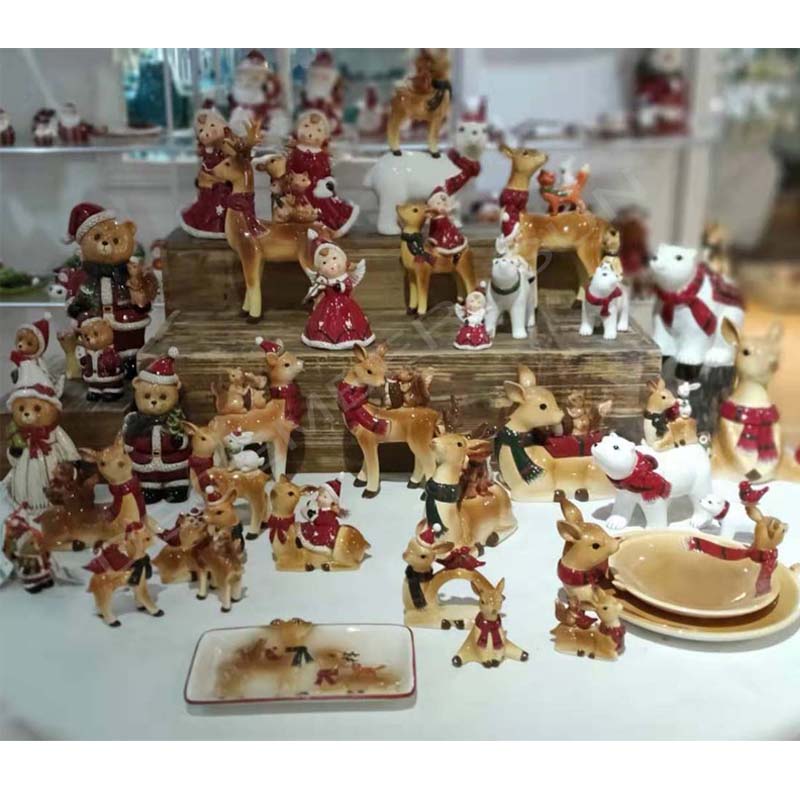 Широка гама керамични ръчно рисувани къщи за коледни декори за дома