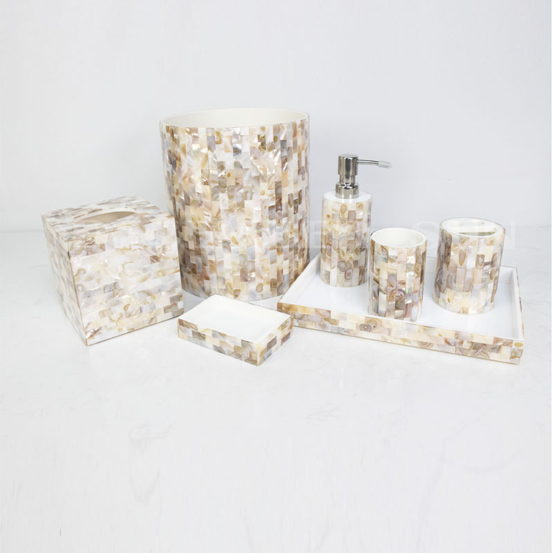 Красив дизайнерски комплект за аксесоари за баня от смола за баня