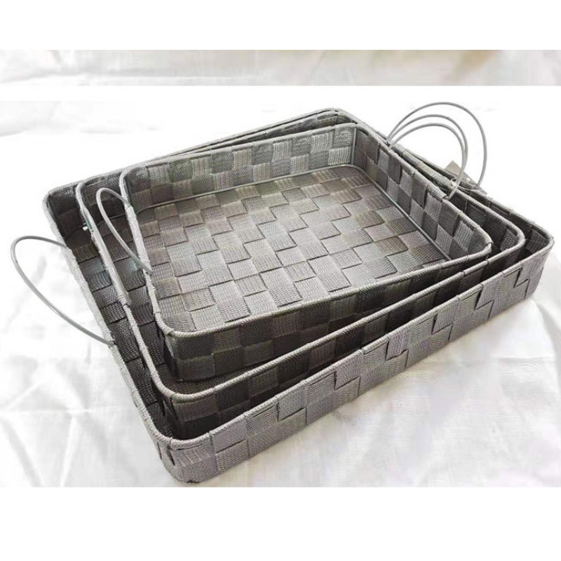 Кошница с дръжки