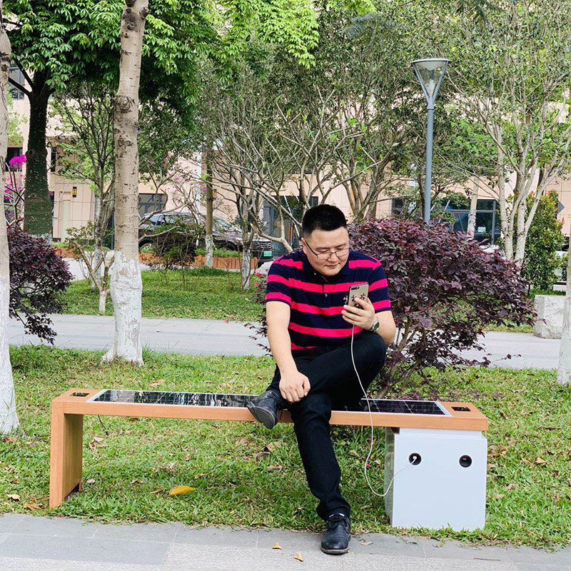 USB Зареждане на интелигентни Wifi Професионален производител Outdoor Street Bench