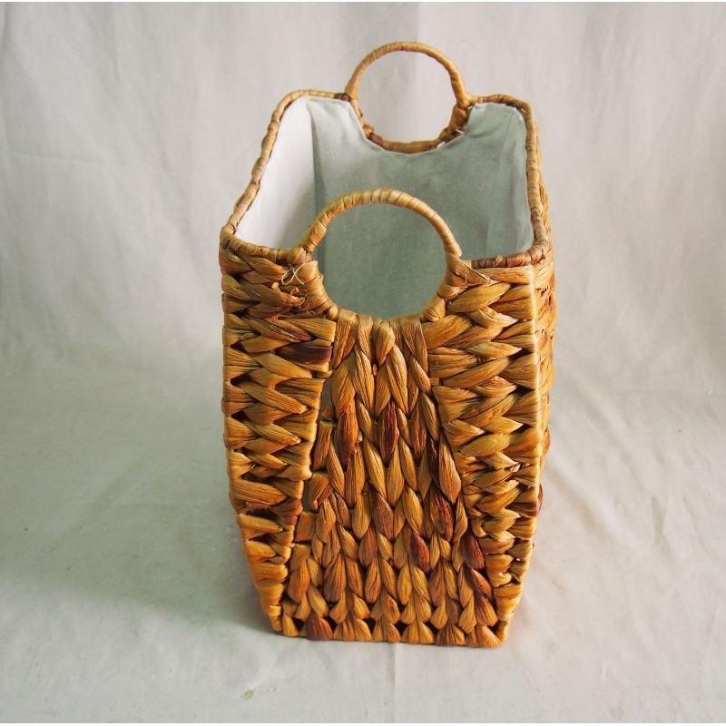 Кошница за съхранение на вода с хиацинт