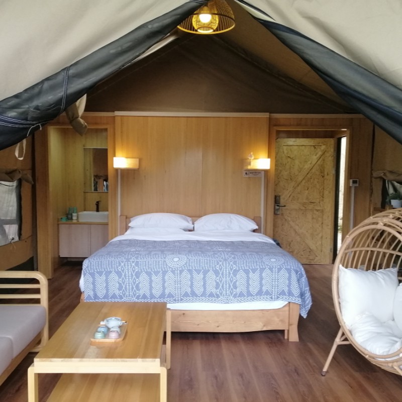 Hot Sale Factory Price Waterproof PVC and Canvas Luxury Safari Glaming Tent for Camp