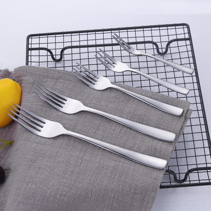 19PCs прост/класически дизайн на комплект от метални прибори