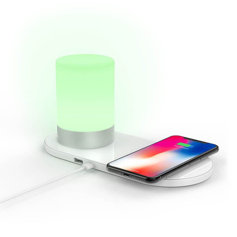 RGB лампа с безжична станция за зареждане (за iPhone или Android телефон)