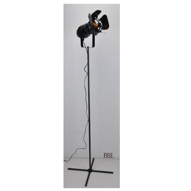 Филмова светлина на пода-1 с U-скоба, може да регулира посоката