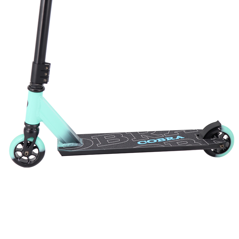 нов евтин каскадьорски скутер (два цвят)