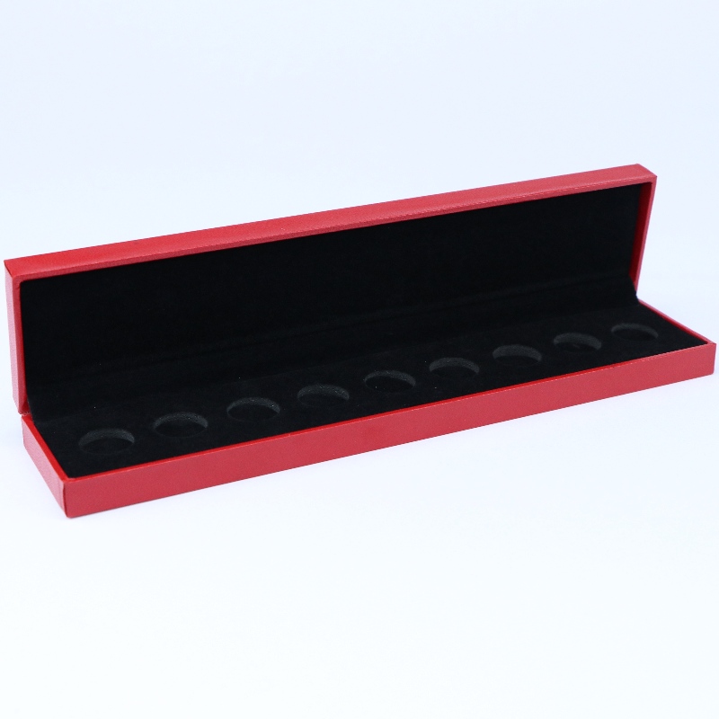 Позиция V-11 правоъгълник Кожа от хартия за кожа за 210 * 35 мм монета, значка и колие и т.н. мм. 240 * 52 * 30, тежести около 130гр