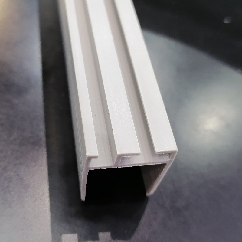 Строителство на специални тръбопроводни плоски флански ленти PVC U фланец за вентилационна система