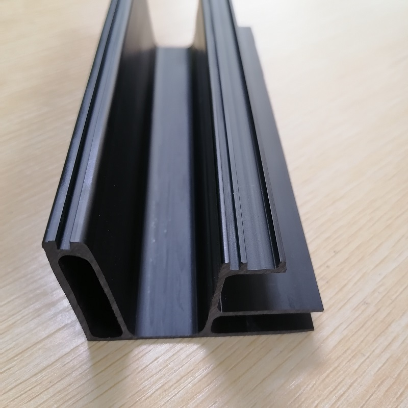 Потребителски производител на pvc профил в Китай